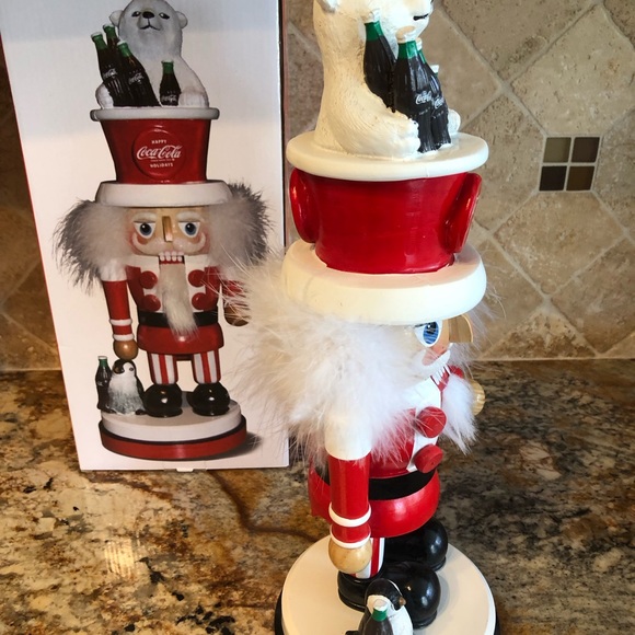 Kurt Adler Coca Cola Nutcracker with Polar Bear 15 inches NWT and Box - Picture 5 of 8